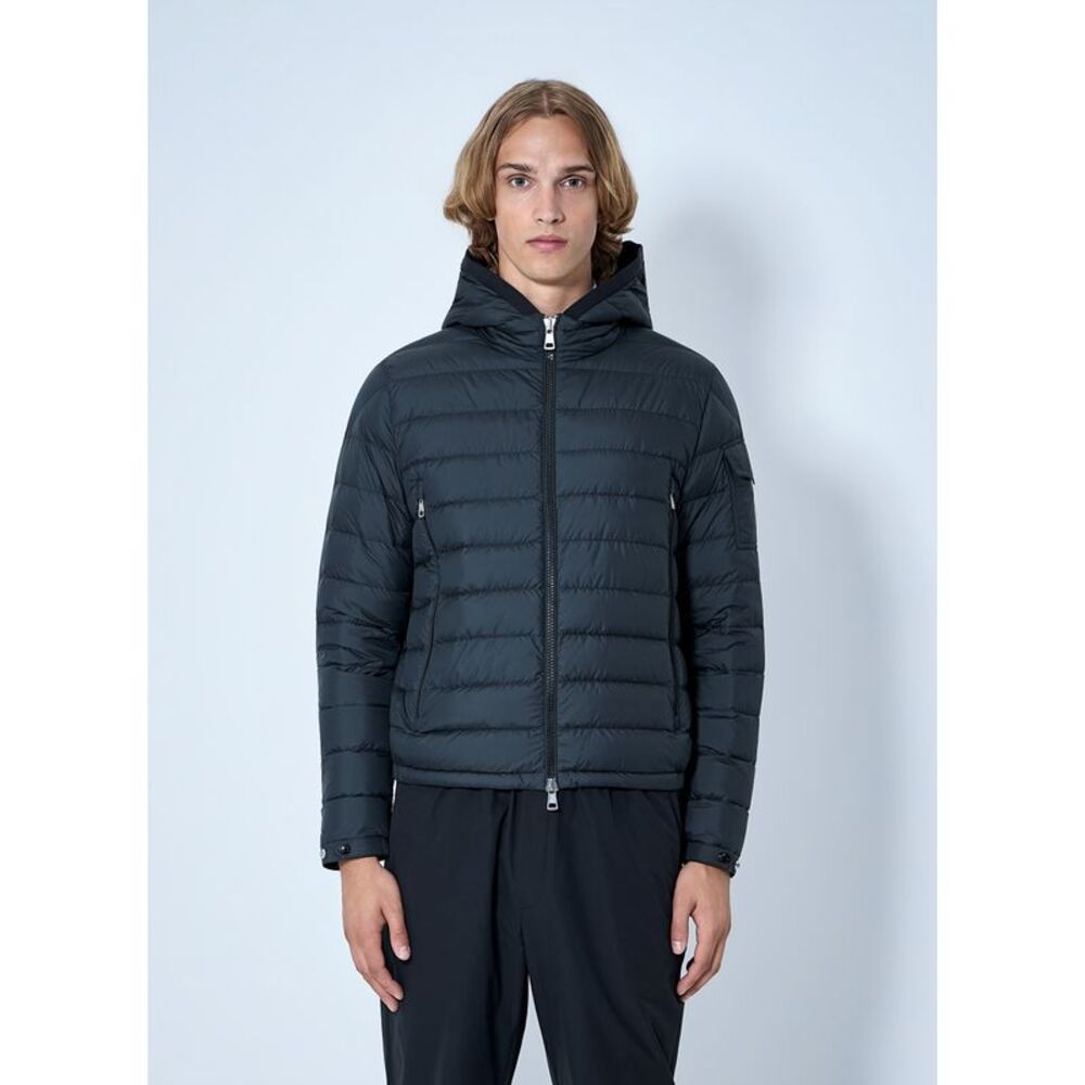 Moncler Men Galion Hooded Short Down Jacket